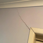 Gallery - Cracked plaster and walls